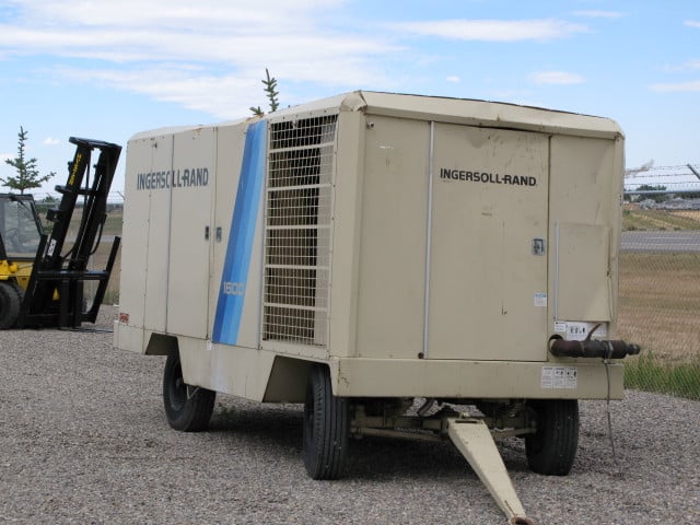 1600 cfm, 100 psi, Ingersoll-Rand, portable compressor, 435 HP, diesel, rebuilt 2008 - Image 9
