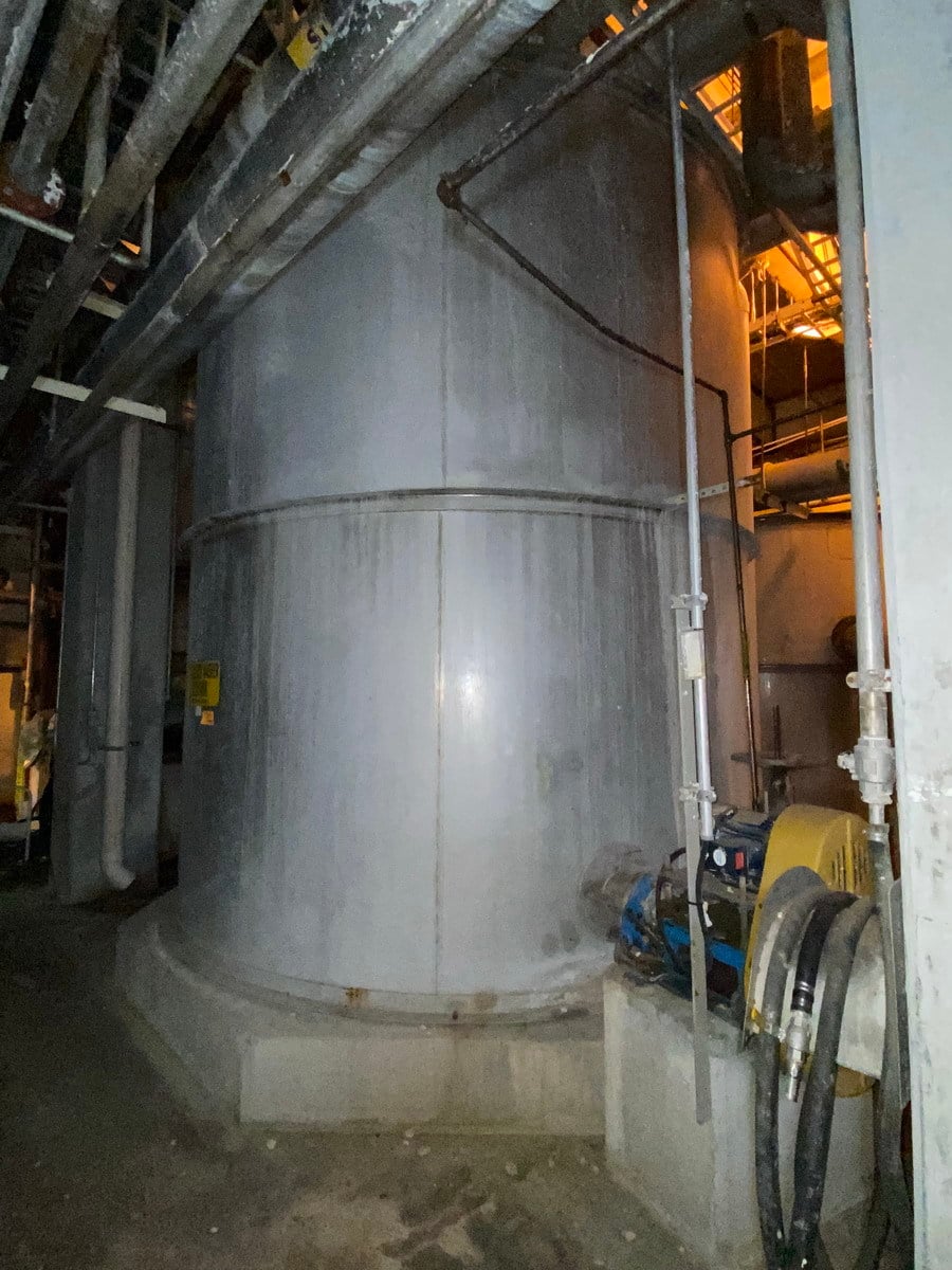 11844 gallon Apache, second bleach washer feed 316L Stainless Steel tank, 12' D x 14' H - Image 1