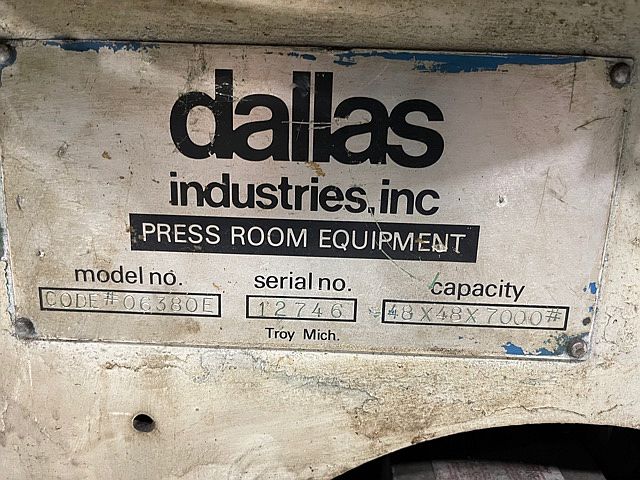 7000 lb. Dallas #06380E, coil reel, 48" width, 48" outside dimension, 3 leaf mandrel, coil keeper arms - Image 4