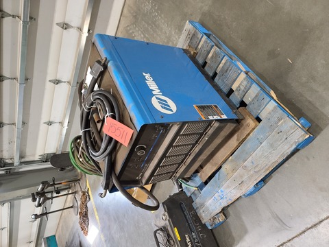 Miller #DeltaWeld-302, mig welder, #15511 - Image 3