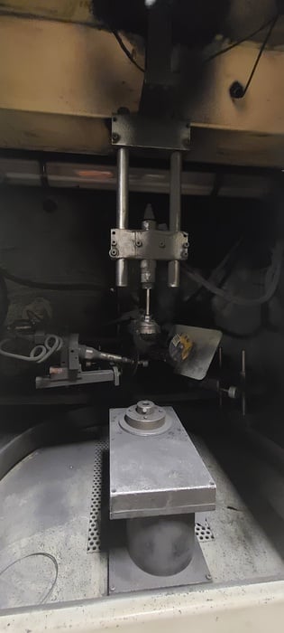 D.o. James Engineering #562, automatic twin spindle gear deburrer, 14" gear diameter, AB PLC - Image 6