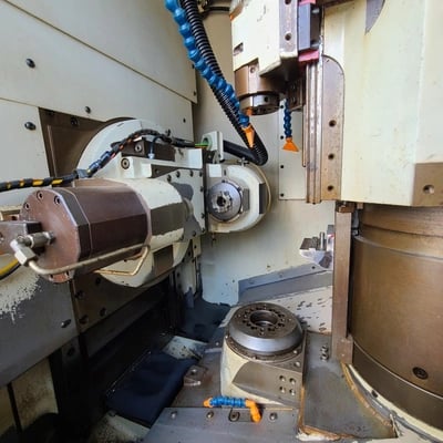 Gleason, Phoenix #125GH/200, 6-Axis CNC vertical gear hobber, Fanuc controls, 1995 - Image 6