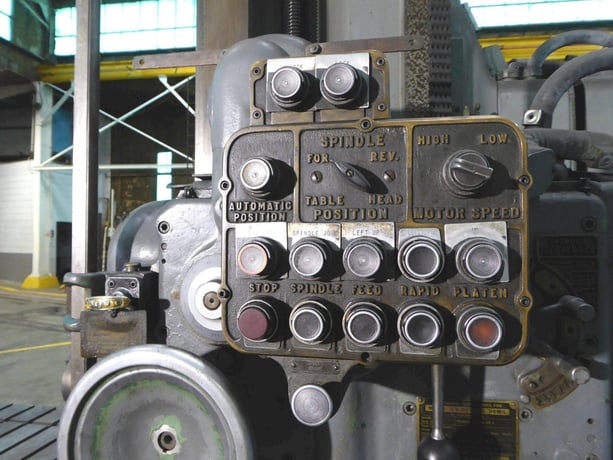 4" DeVlieg #4B-60, 48" vertical travel, #50, 10 HP - Image 8