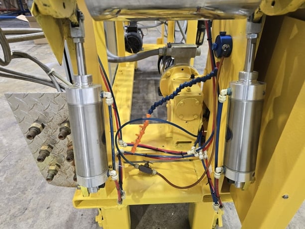 8.5" Wayne Extrusion, pneu, dual 1 HP - Image 4