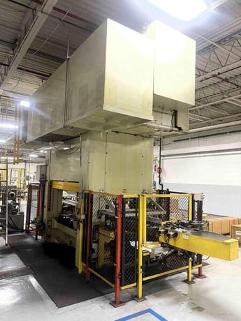 220 Ton, Komatsu #H2F200 Servo press, straight side double crank, 7.8" stroke, 31.6" Shut Height, 48-88 SPM - Image 8