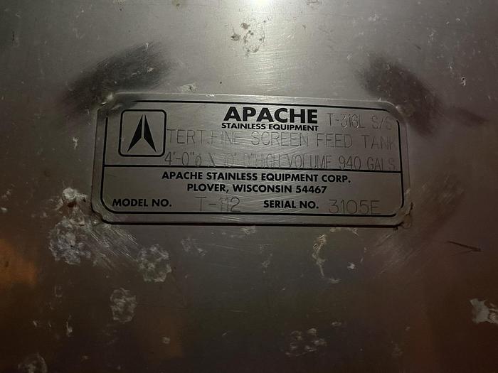 940 gallon Apache, Stainless Steel tank, 4' diameter x 10' high, 2 HP agitator - Image 3