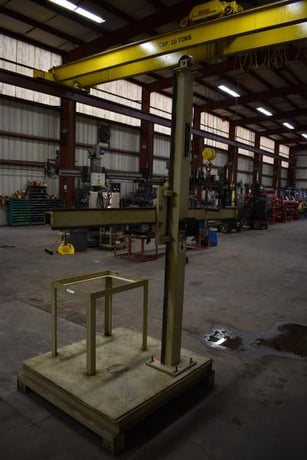 6' x 6' Pandjiris #400, 300lb boom capacity, 74" vertical travel, 88.5" boom length - Image 2