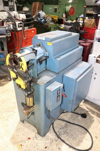 3" PHI #3CPV, End Finisher, Flip up safety cage, Air operated clamp system - Image 2