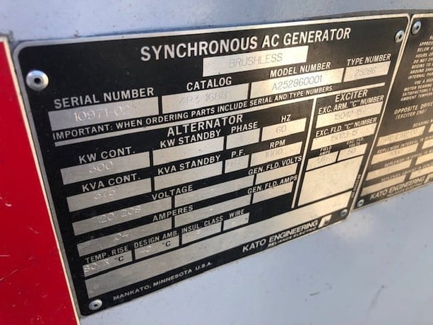 300 KW Caterpillar #3406, 492 hours, 208 Volts, 1986, S/N 2WB14962 - Image 2