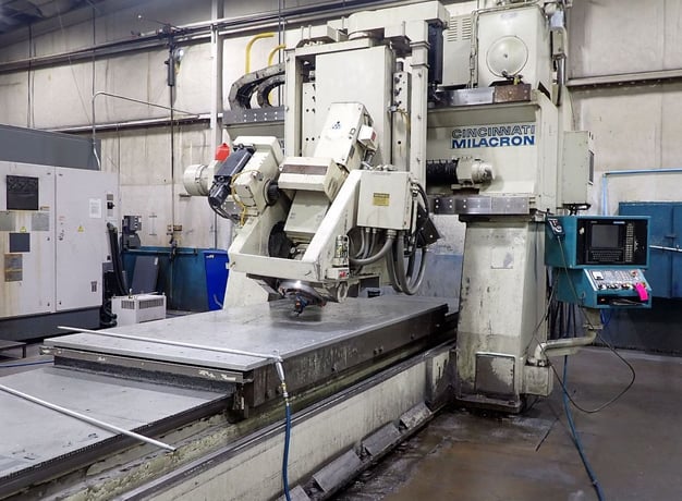 Cincinnati Milacron #30V, 5-Axis CNC bridge mill, 144" X, 60" Y, 24" Z, 3600 RPM, CT-50,1989 - Image 3