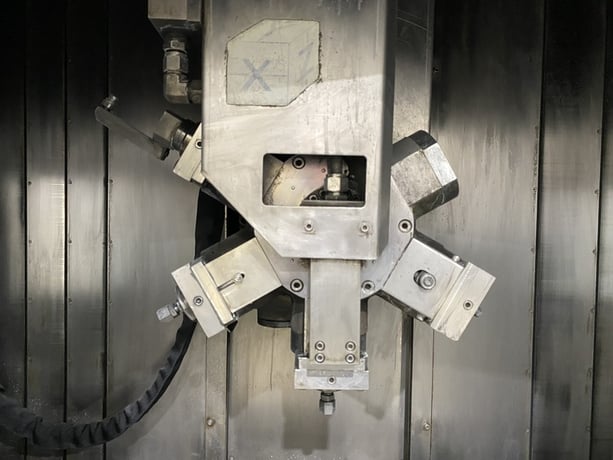 Sugino #JCC-6535E Jet Flex Center II, 6-station turret, 44 lb. part capaity, 2003 - Image 4