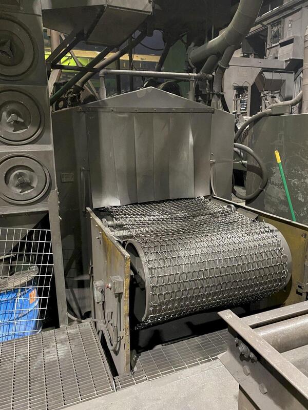 Pangborn Mesh Belt Shot Blast Machine, 30" Wide x 4 Wheel - Image 2