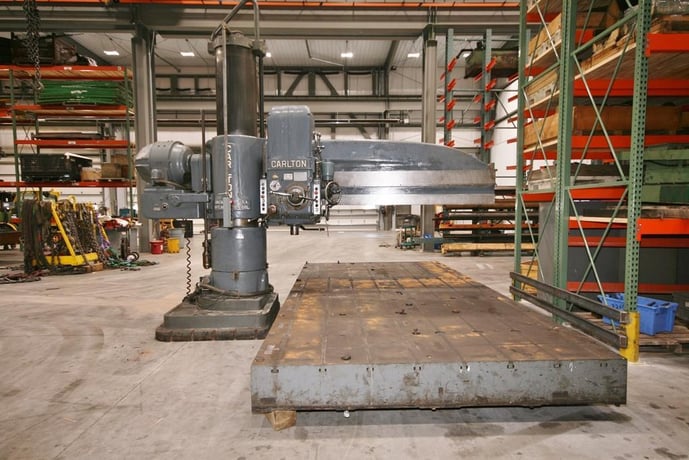 8' -19" Carlton, radial arm drill, 145J level shift, 4" spindle diameter, #6MT, 3' 7.5" traverse arm on column - Image 1