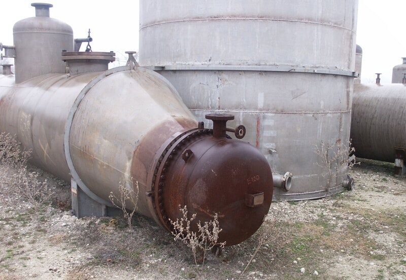 820 sq.ft. Shaffer/Worsham #BKU, reboiler, 75 PSI/FV @ 650°F, SA-106 Carbon Steel - Image 1