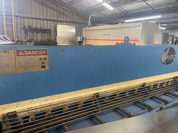 1/4" x 10' Atlantic #HDE10-1/4, hydraulic shear, 30" backgauge, 15 HP, 1996 - Image 1