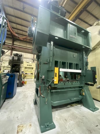 250 Ton, Minster #E2-250-72-36 Hevi-Stamper straight side press, 4" stroke, 25" Shut Height, air clutch, 1988 - Image 4