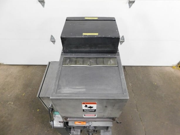 16" x 1/2" Cumberland #6516, granulator, 5 HP, 1750 RPM, 208-230/460 V., 3 phase - Image 7