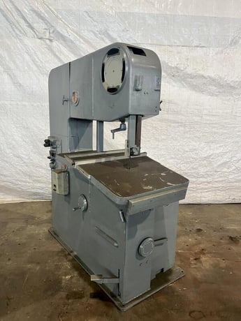 36" x 13" DoAll #3613-1, vertical bandsaw, 16" wheel, 50-5200 FPM, 1-1/2 HP, DBW-1A blade welder - Image 2