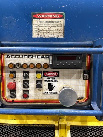 1/2" x 16' Accurshear #850016, 48" programmable Back Gauge w/ LED display, 7-30 SPM, 25 holddowns, 12' - Image 10
