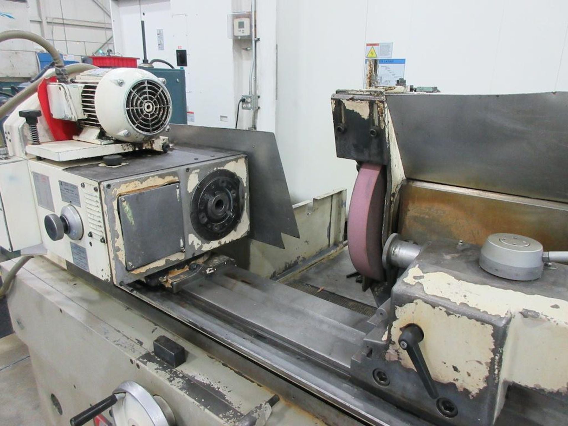 14" x 40" Tacchella #1018UA, 16" diameter x 2" width x 5" hole wheel, hydraulic table traverse, automatic - Image 3