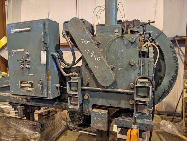 4" x 4" x .5" Williams, angle & bar shear, 100 Ton, foot pedal, air cooled - Image 4