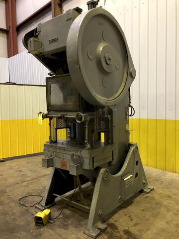 80 Ton, South Bend #OBI-90, Back Gauge OBI punch press, 4" stroke, 15.5" Shut Height, 3.5" adj., 35" x24" - Image 3