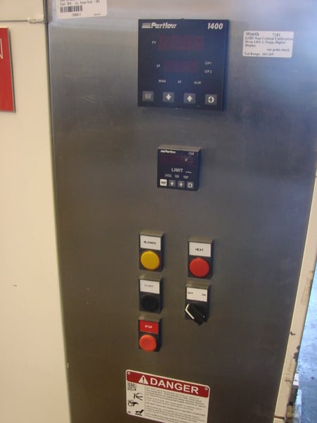 24" width x 15" H x 24" L Grieve #CLA-500, class 100 clean room, Stainless interior, HEPA filters, 500°F - Image 4