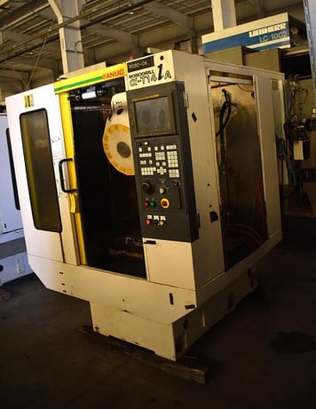 Fanuc #Robodrill-Alpha-T14iA, 4-Axis CNC drilling & tapping center, Fanuc 16iM, BT-30 - Image 2