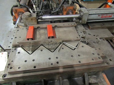3/8" Hydraulic Wire Bender, 3 hydraulic Cylinders - Image 3