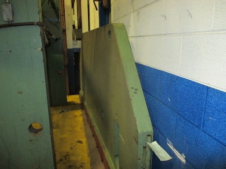 260 Ton, Niagara #N-260-8-12, press brake, 12' overall, 102" between housing, 4" stroke, 10-1/2" throat - Image 6