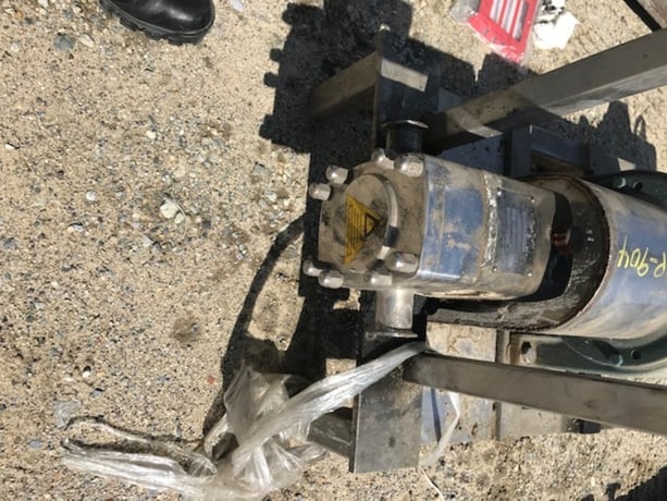 145 psi, APV #M1-02100, Rotary Lobe Pump, Stainless Steel, 960 RPM, 38.4:1 reducer - Image 2