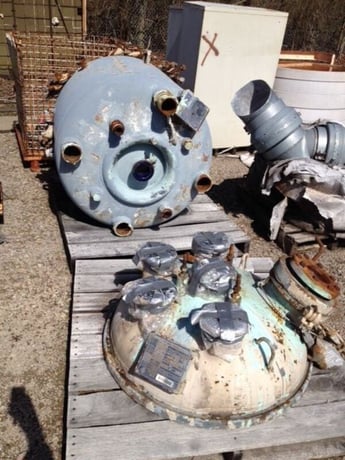 100 gallon Dedietrich, Glass Lined Reactor, 150 psi /FV @ 500&deg;F internal, 115/FV PSI jacket - Image 4