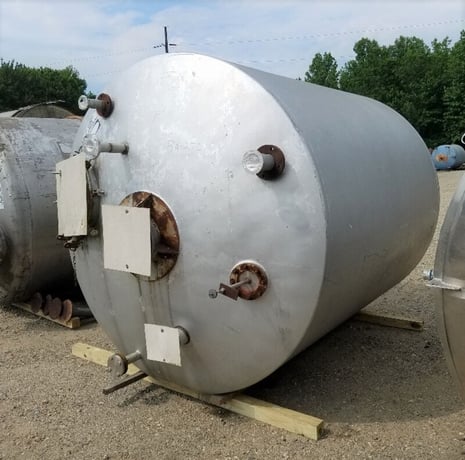 3000 gallon Stainless Steel Storage Tank w/ Mixer, Dish top and bottom, 7' 6" diameter x 8' 6" T/T, 11' 2" OAH - Image 5
