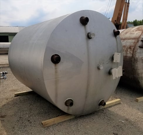 3000 gallon Stainless Steel Storage Tank w/ Mixer, Dish top and bottom, 7' 6" diameter x 8' 6" T/T, 11' 2" OAH - Image 6