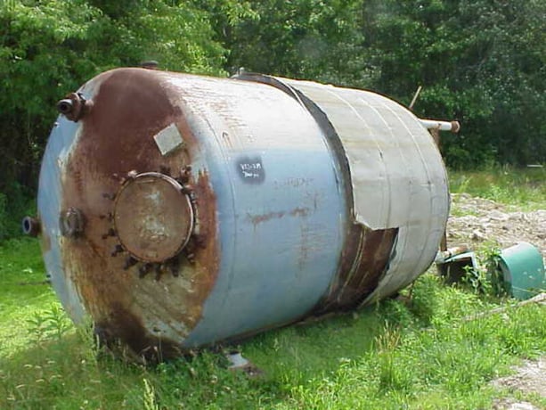 3000 gallon Pfaudler, Glass Lined Vessel, 15 PSI @ 300 Deg.F, 84" diameter x 9' 6" T/T - Image 1
