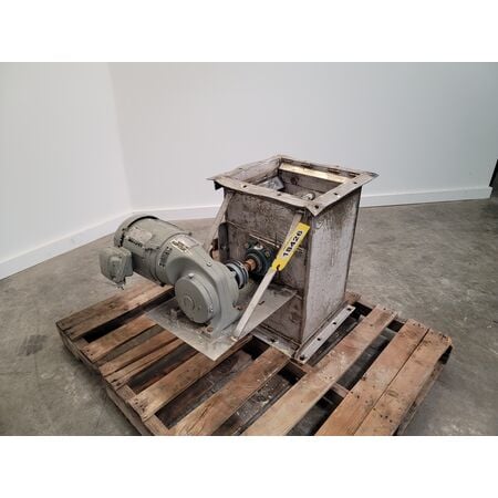 12" x 12" Rotary Grate Bar Magnet, 1" diameter x 12" long bar magnets, 1/4 HP, 9.2 RPM - Image 3