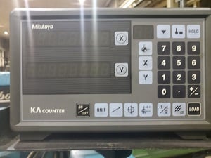 Bridgeport #Series-II, milling machine, 11" x58" table, 1.3 HP varidrive, digital read out XY, power table - Image 6