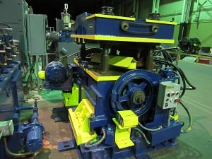60 Ton, Ardcor Model #K40-2-1/2-40, 4-post Flying Cutoff, 2 1/2" stroke, 60 SPM, 7" -9" shut H, 2" head - Image 3