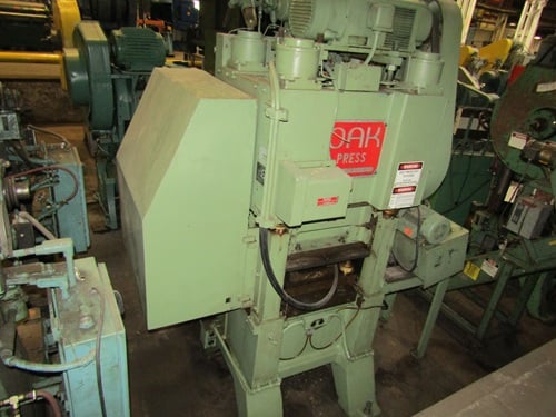 60 Ton, Oak #FP-2-42, High Speed Fin Press, 1-1/2" stroke, 16" shut height, 42" x 34" bed, 3" adjustment, 400 - Image 3
