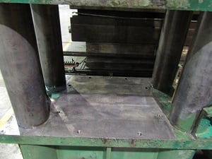 500 Ton, Wilson K.r., Hydraulic Press, 28" stroke, 31" x 30" bed - Image 4