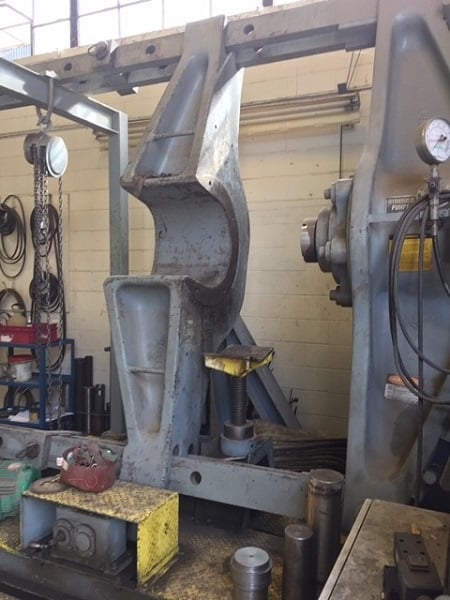 400 Ton, Rogers Horizontal Hydraulic Press, 80" distance between bars, 16 horizontal distance - Image 2