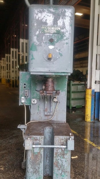 25 Ton, Denison #25, Hydraulic Multi-press, 20" stroke, 13" throat, 27" x 24" bed - Image 1