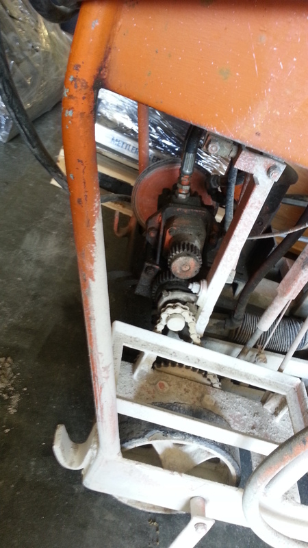 Target #702112968-1, concrete saw, 20" blade, 24" blade, 10 HP, 208/230/460 V. - Image 5