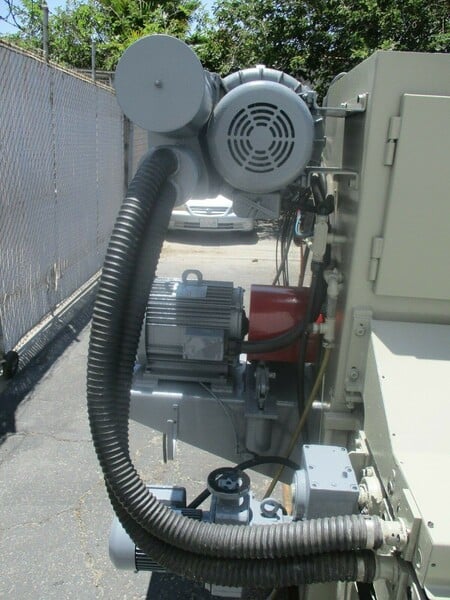 37" Cemco #UR-2137, 1-head belt grinder, complete coolant system - Image 6