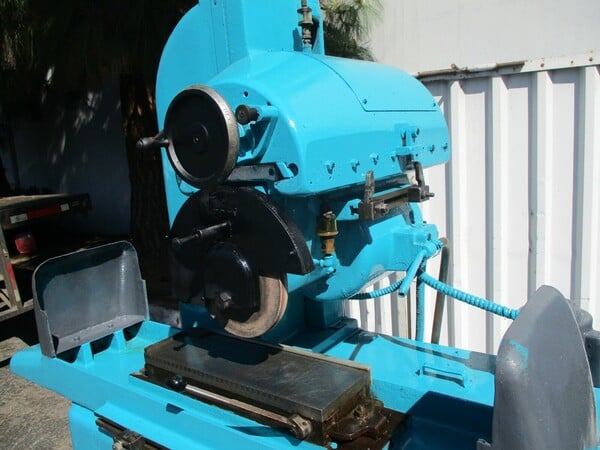 6" x 18" Thompson #F, hydraulic surface grinder with Walker 6" x 18" Magnetic chuck - Image 6