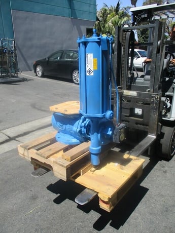 6" Dezurik, Eccentric Plug Valve, w/ Actuator, New - Image 1