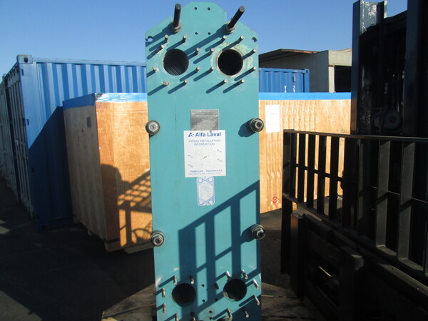 380 sq.ft., Tranter, M15-FFM, Superchanger heat exchanger, Stainless Steel, 100 psi - Image 3
