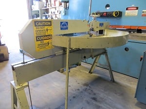 May Tool #MTC-52H, Circle Shear, 52" x 3/16", 14-1/2" throat, 37-1/2" tail stock, 350 RPM, 2001 - Image 2