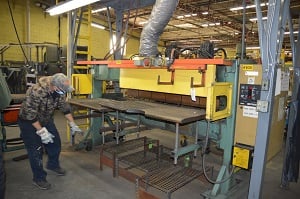 Tig Welder, 59" width, .250 diameter, 4 heads, 4 transformers 85 KVA Roman, controls & palm buttons - Image 2