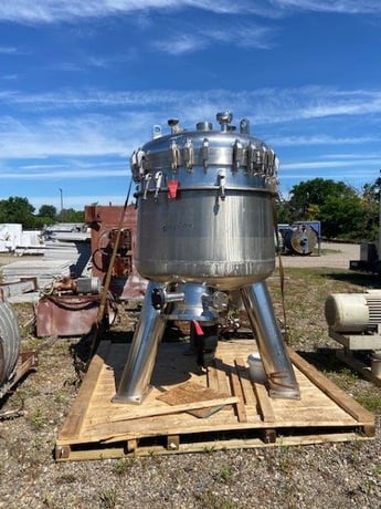 323 sq.ft. Schenk, Stainless Steel filter, 85 psi @ 300°F, 37 KW motor, 415 V., 1987 - Image 1